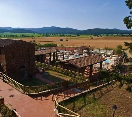 Charmantes Mit Grill Und Pool Apartment *
